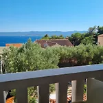 & Luka